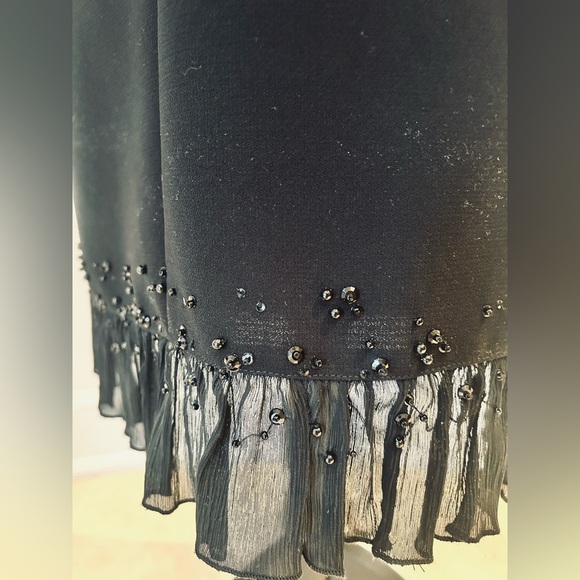 TAHARI 2-Piece Formal Dress Suit, Black Size 8 - Picture 6 of 13